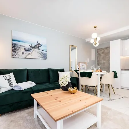 Gold Sea Z Krytym Basenem-pobierowo Baltic Apartments-sannel For Rent Pobierowo